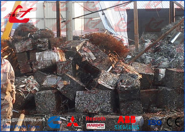 Y83-100 Scrap Metal Scrap Baler untuk serutan logam Bale 1000KG / jam